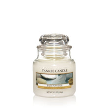 Lade das Bild in den Galerie-Viewer, Yankee Candle Baby Powder