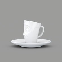 Lade das Bild in den Galerie-Viewer, TV Espresso Mug mit Henkel &quot;Verdutzt&quot; in weiß
